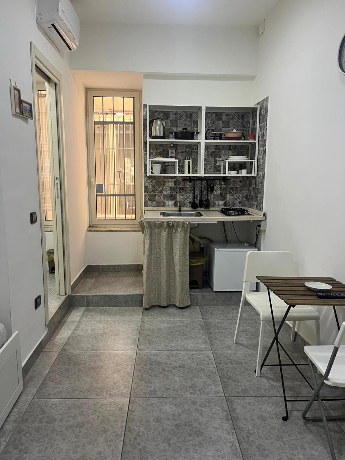 Riccia, Frolla E Babba Apartment เนเปิลส์ ภายนอก รูปภาพ